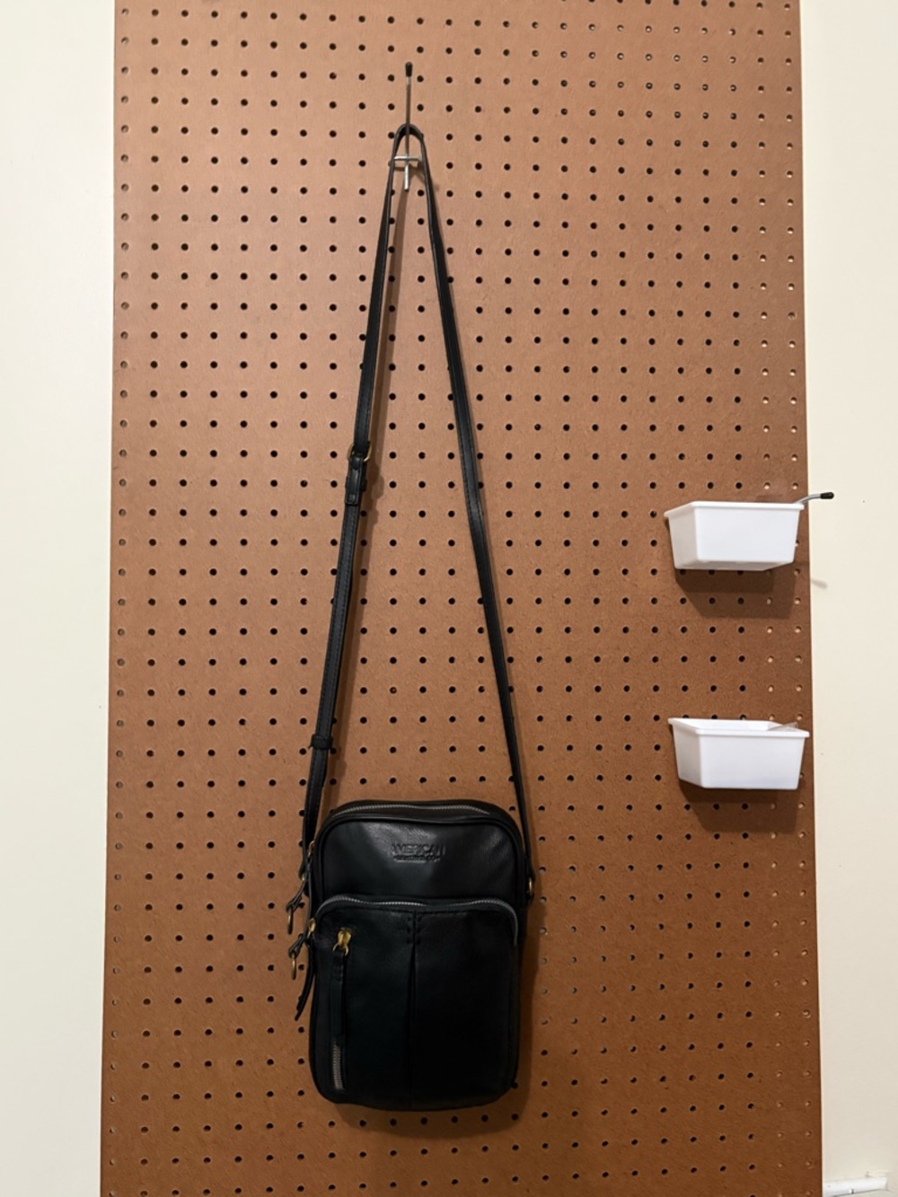American Leather Co. Cleveland Leather Crossbody Bag